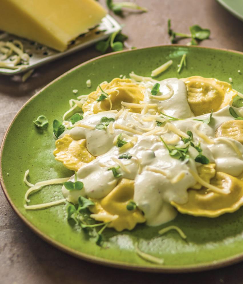 Ravioli ao Molho de Coalhada